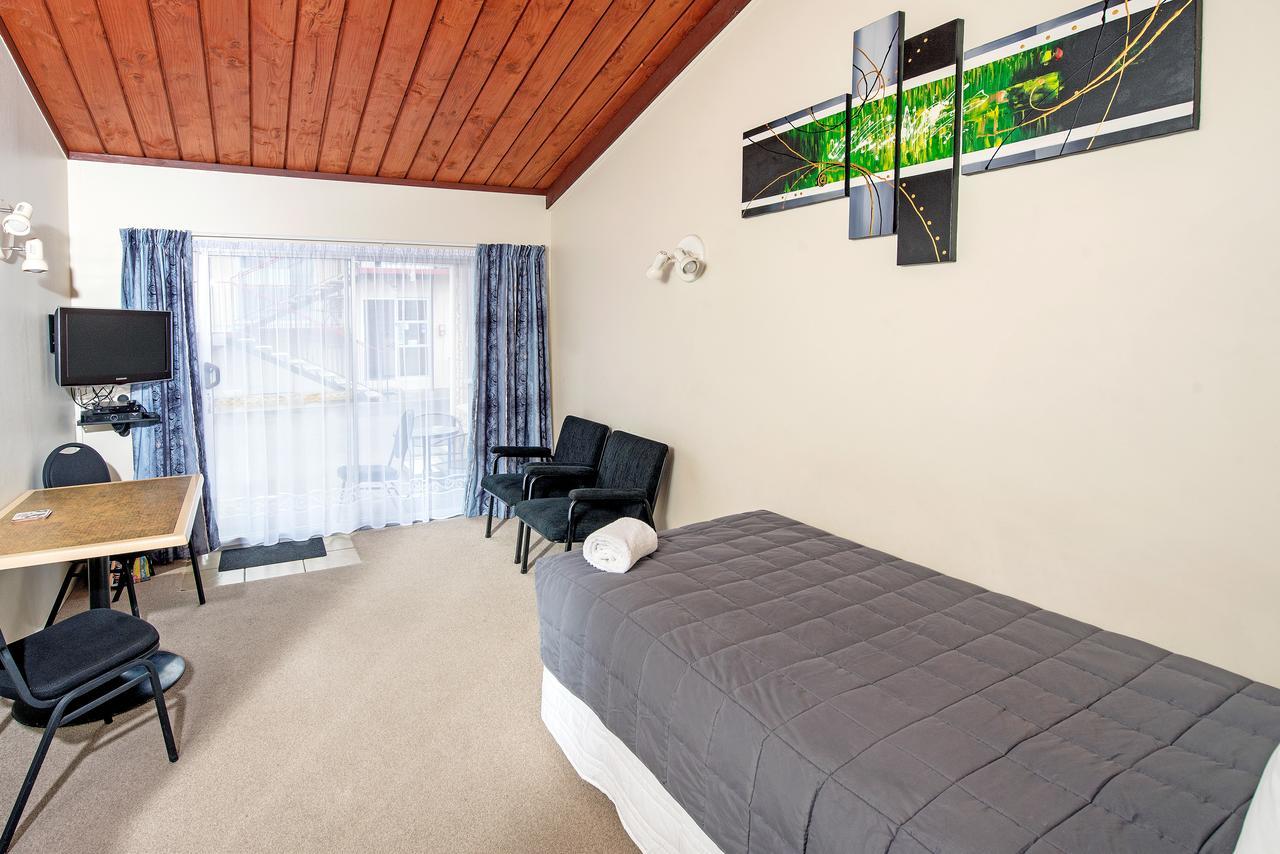Tourist Court Motel Whakatane Dış mekan fotoğraf
