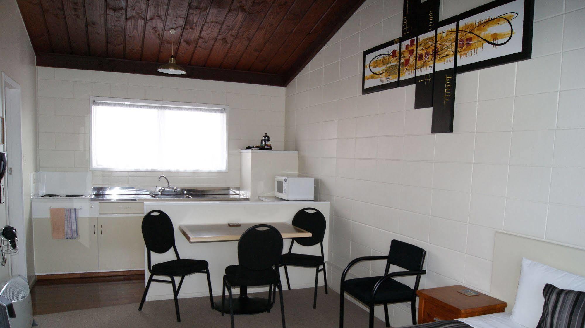 Tourist Court Motel Whakatane Dış mekan fotoğraf