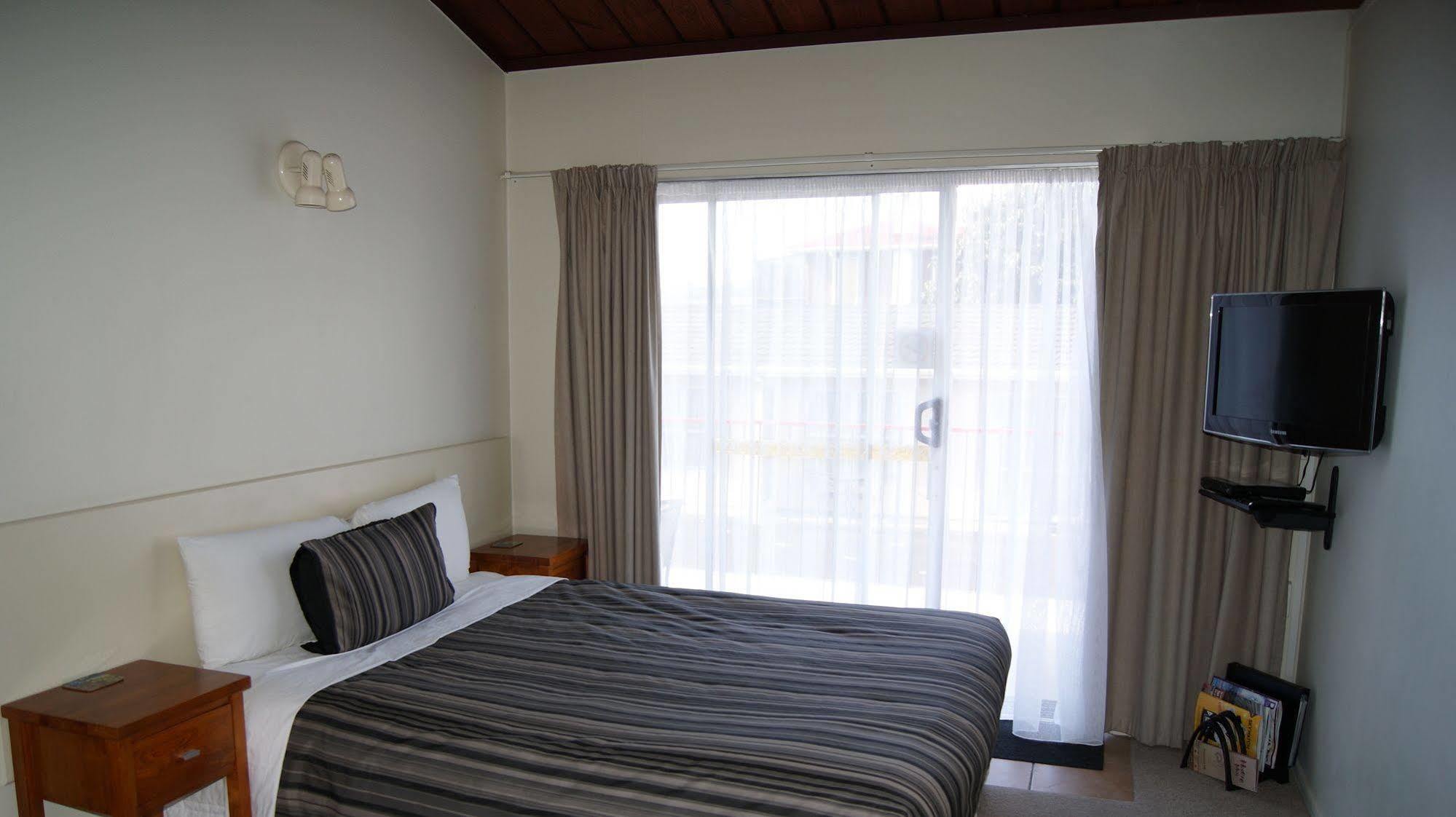 Tourist Court Motel Whakatane Dış mekan fotoğraf