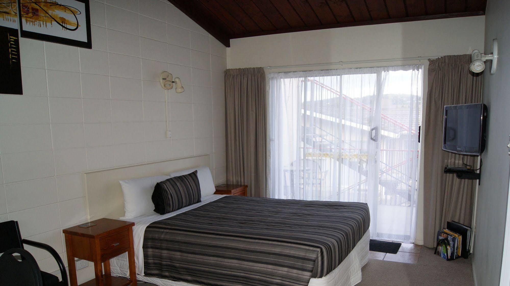 Tourist Court Motel Whakatane Dış mekan fotoğraf