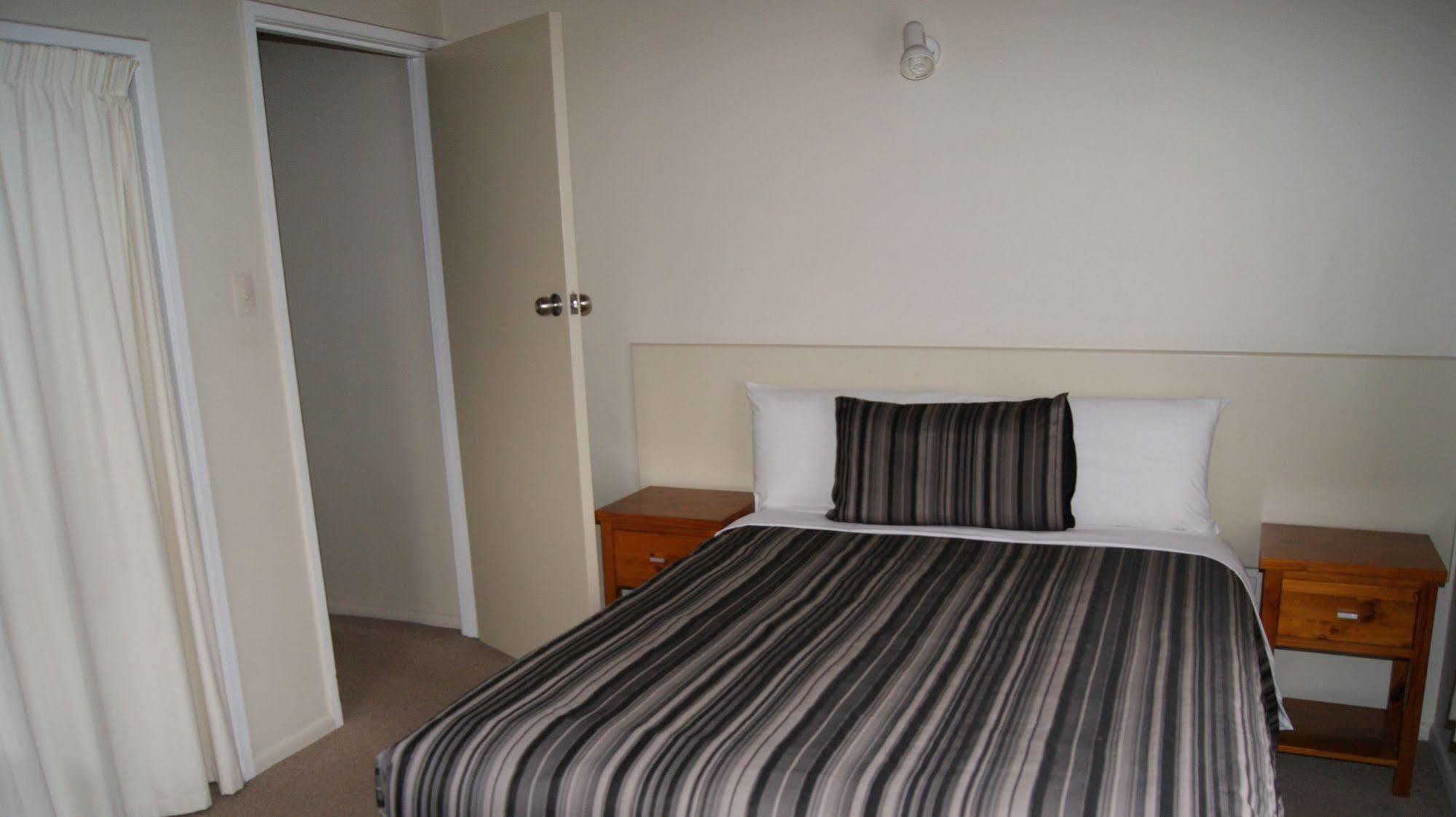 Tourist Court Motel Whakatane Dış mekan fotoğraf